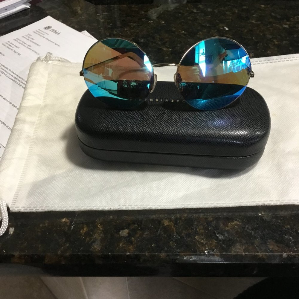 Victoria Beckham mirrored sunglasses New